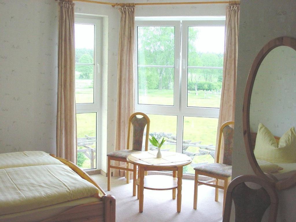 Landhotel Am Peetscher See Mirow Eksteriør billede